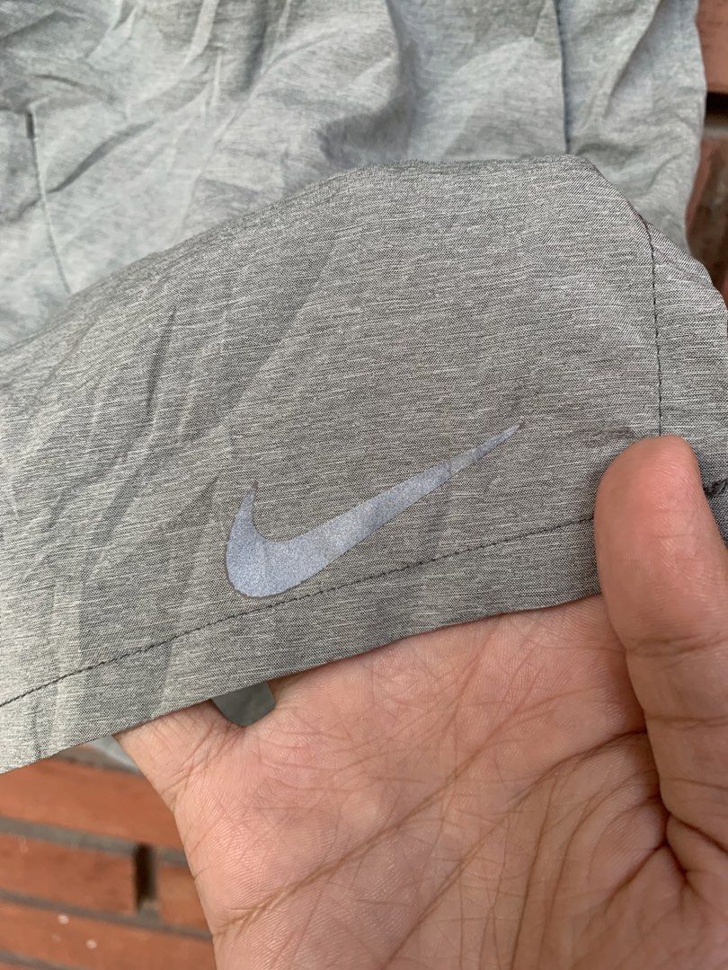 Nike Flex Stride Running Shorts (Category: Activewear) located in Bulacan. Submitted by reymarcthrifts (Listing ID 1465878845, Image 3). Description: large on tag 28-34 waistline good condition okay pa reflector need wash lang amoy ukay may inner brief sa loob bulacan moc .