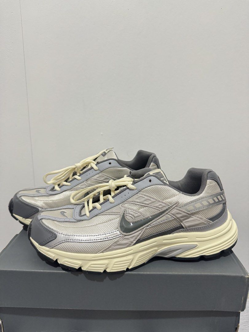 Nike Initiator (Category: Sneakers) located in Manila. Submitted by simon.cuadra01 (Listing ID 1465925667, Image 1). Description: Nike Initiator “light bone” Size 10 mens Condition- 8.5/10 100% original Selling- 1,500.