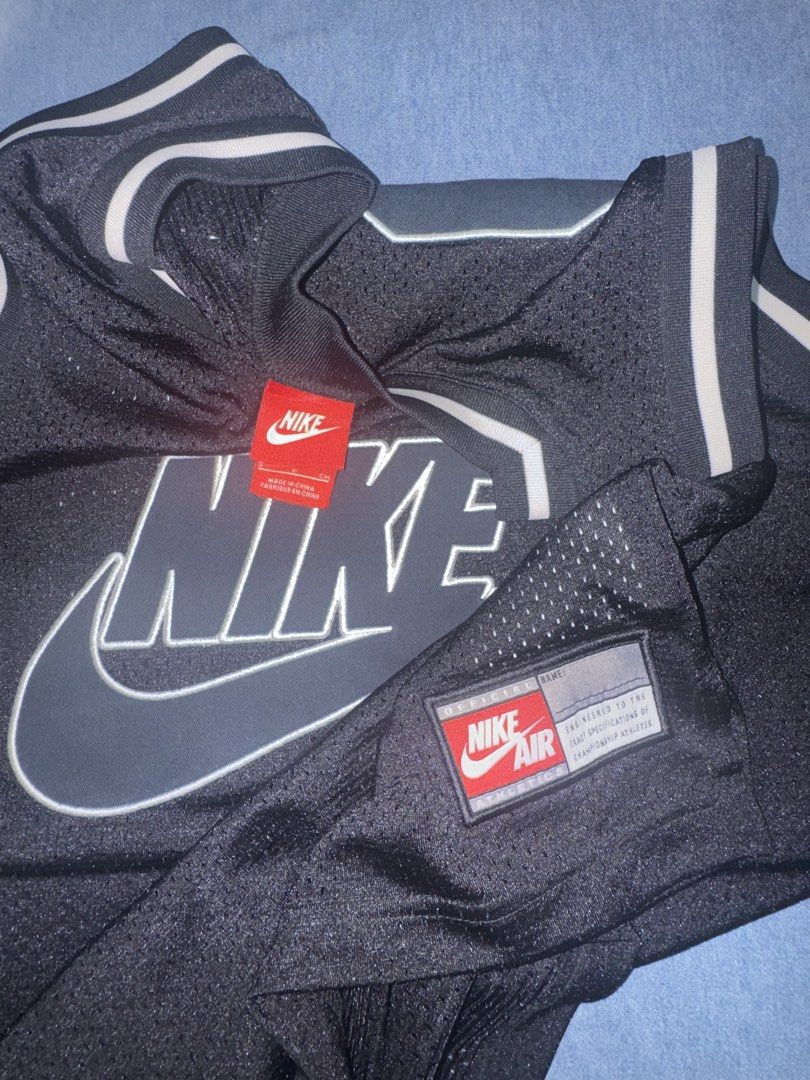 Nike Jersey (Category: Activewear) located in Daraga. Submitted by cariboy_1125 (Listing ID 1465867419, Image 3). Description: S on tag 20x31 via tape measure Excellent.