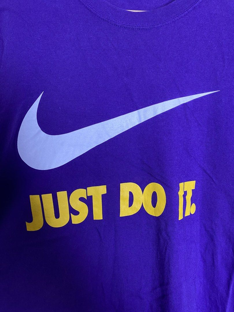 Nike Just Do It Purple T-Shirt (Category: Shirts) located in Quezon City. Submitted by getgetpao (Listing ID 1465822580, Image 2). Description: Size on tag Medium 27.5”Lx20”W Issues: sign of usage and pin hole (see photos) Good condition - Purple Nike T-shirt - Regular Fit, Size M - Made in Honduras - 100% Cotton - Easy care: Machine wash cold, tumble dry low - Great basic tee for everyday wear MOP: GCASH PAYMENT FIRST LOC: NOVALICHES QC .
