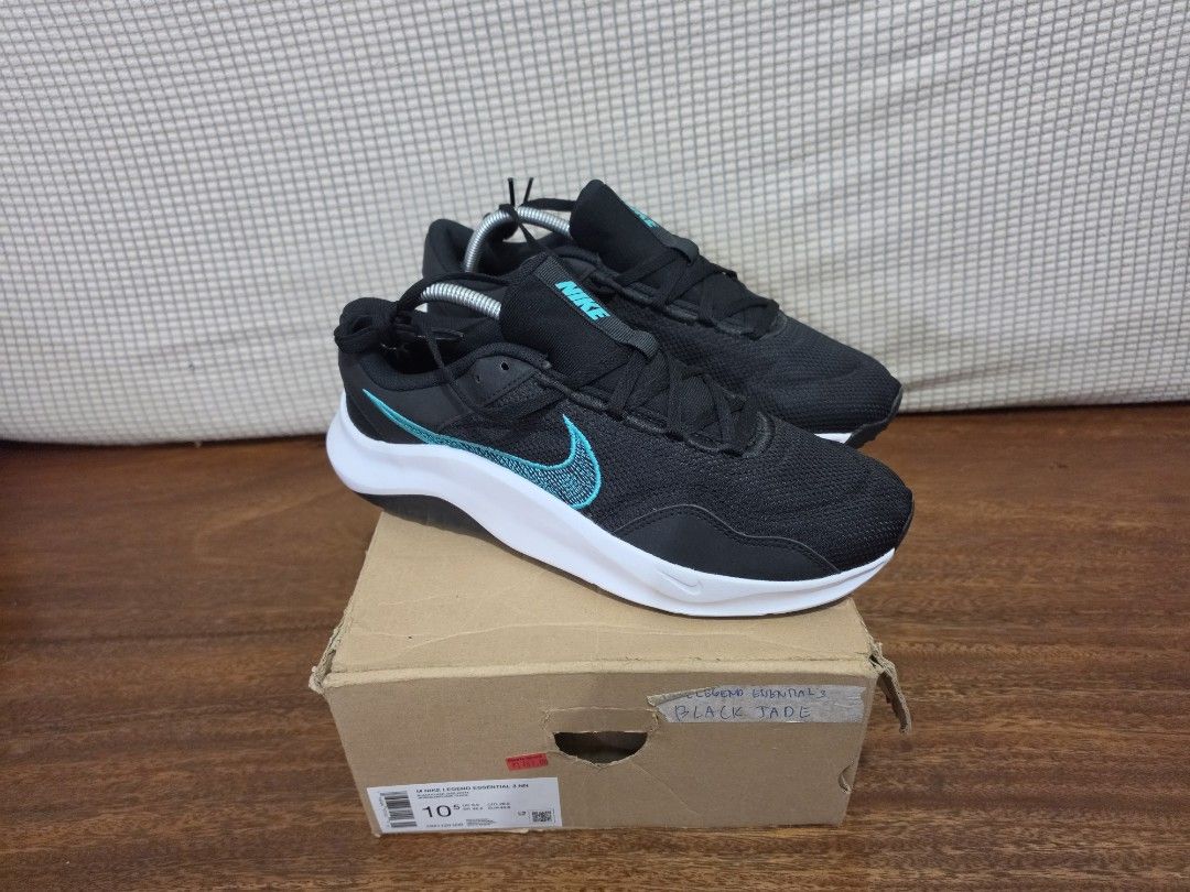 Nike Legend Essential 3 NN (Category: Sneakers) located in Marikina City. Submitted by seb.seb (Listing ID 1465885309, Image 1). Description: Nike Legend Essential 3 Next Nature 'Black Clear Jade' Size 10.5 BNDS Damaged box ✅️1200.00 (SRP 2995.00) Locations: Marikina/Makati/BGC All pairs are 💯 original/authentic Money back if proven fake.