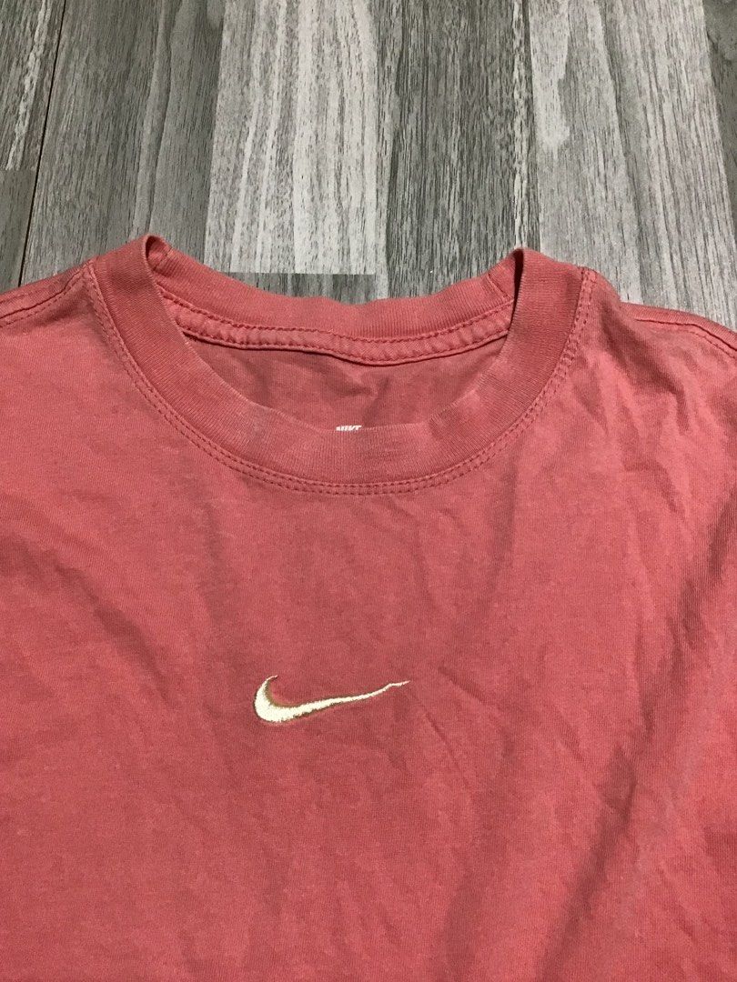 Nike mid swoosh crop tops (Category: Blouses) located in Davao. Submitted by ljay.thriftedfinds (Listing ID 1465801888, Image 2). Description: .