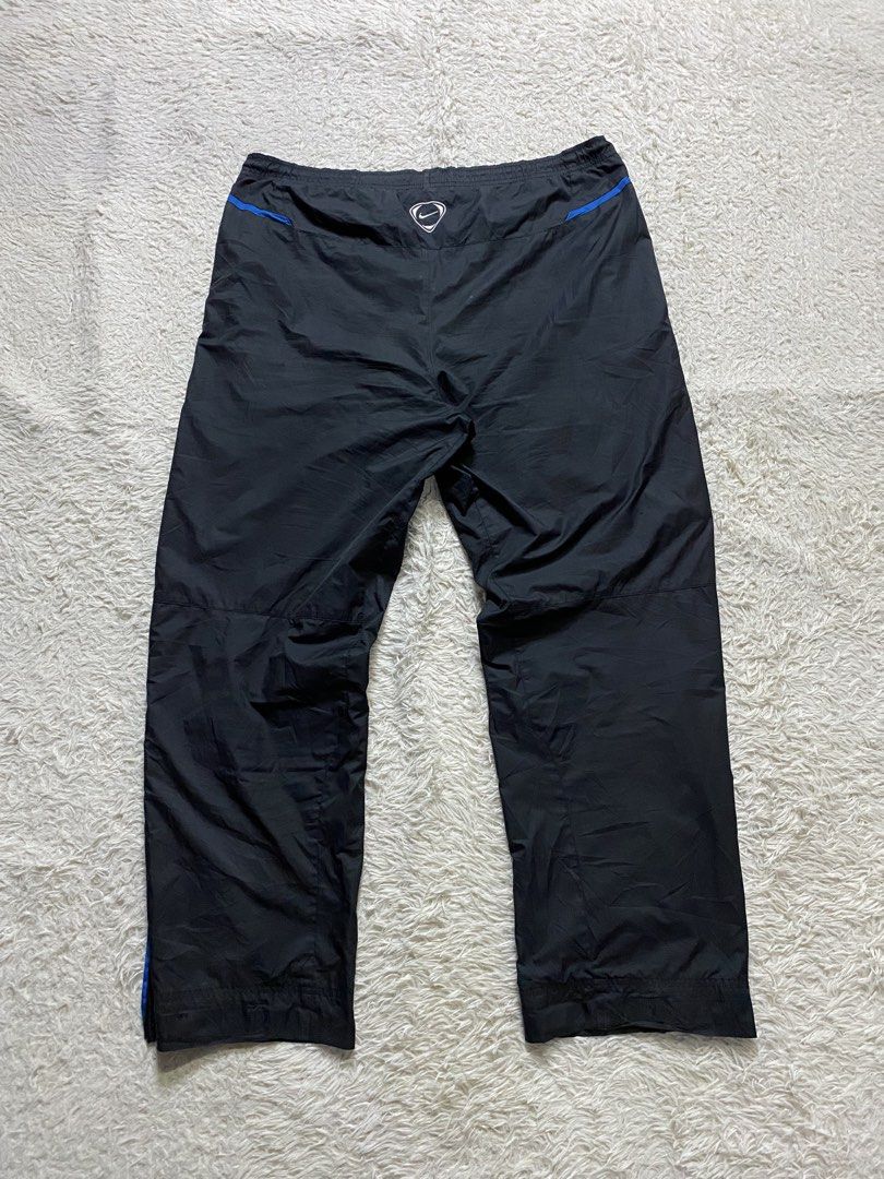 NIKE PANTS 90 (Category: Sleep and Loungewear) located in Cavite. Submitted by nld_thrift (Listing ID 1465907974, Image 2). Description: NIKE PANTS 90 W 32-37 L 39 Lo 8.5 Sign of Usage Made in China 100% polyester 100%Nylon Check details No refund/ no return, ask before buy, all sales are final. IF YOU ARE IN DOUBT ABOUT ANY DETAILS OF THE ITEM YOU’RE PURCHASING PLEASE FEEL FREE TO CONTACT US .