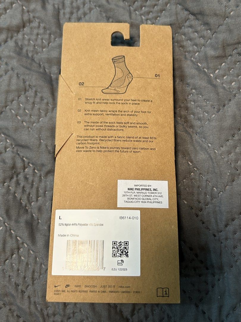 Nike Run Lightweight Running Micro-Crew Socks Size L Black (Category: Socks) located in Manila. Submitted by salty5 (Listing ID 1465899513, Image 3). Description: - Brand: Nike Run Lightweight Running Socks - Color: Black - Size: Large (Fits 27-30 cm) - Technology: Dri-Fit ADV moisture-wicking fabric - Sustainability: Move to Zero line, crafted with recycled fibers - Condition: Brand new, unopened original packaging with cardboard sleeve intact.