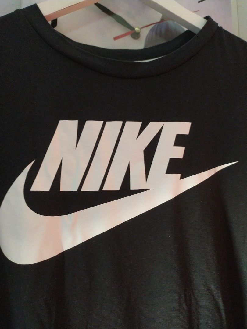 Nike shirt xl (Category: Blouses) located in Manila. Submitted by timtam04 (Listing ID 1465830440, Image 2). Description: .