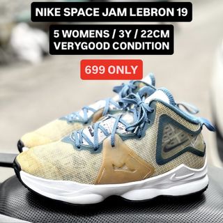 (Category: ) located in . Submitted by kickslocker (Listing ID 1465921567, Image 1). Description: .