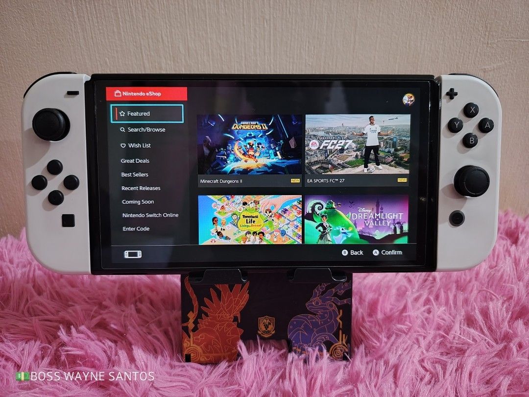 Nintendo Switch OLED w/5 games with Starter Kit (Category: Nintendo) located in Marikina City. Submitted by waynewayne2 (Listing ID 1465775776, Image 3). Description: FOR SALE OR TRADE +cash Pampanga meetup Jnt, lbc or lalamove sa malayo 09760568942 NINTENDO SWITCH OLED 64gb -Complete original accesories -Complete pati plastics & wraps -Very presentable -w/crystal case & starter kit -w/5 games installed Burn out paradise L.A. Noire (Rare game) Mo