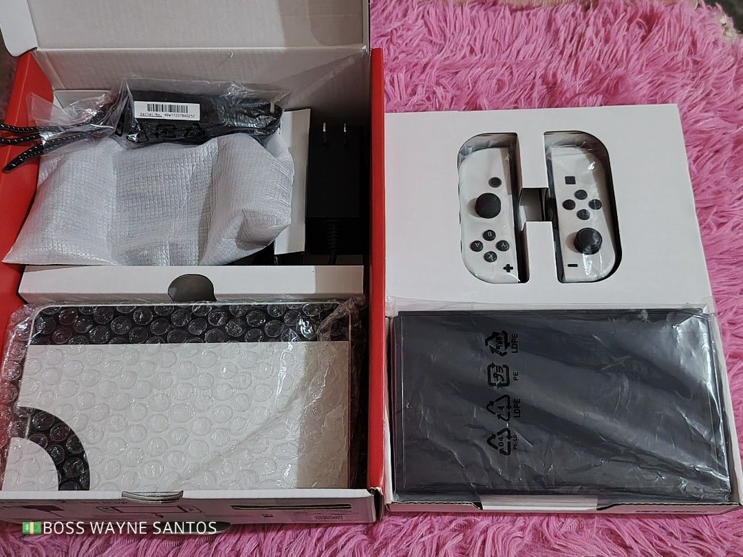 Nintendo Switch OLED w/5 games with Starter Kit (Category: Nintendo) located in Marikina City. Submitted by waynewayne2 (Listing ID 1465775776, Image 2). Description: FOR SALE OR TRADE +cash Pampanga meetup Jnt, lbc or lalamove sa malayo 09760568942 NINTENDO SWITCH OLED 64gb -Complete original accesories -Complete pati plastics & wraps -Very presentable -w/crystal case & starter kit -w/5 games installed Burn out paradise L.A. Noire (Rare game) Mo