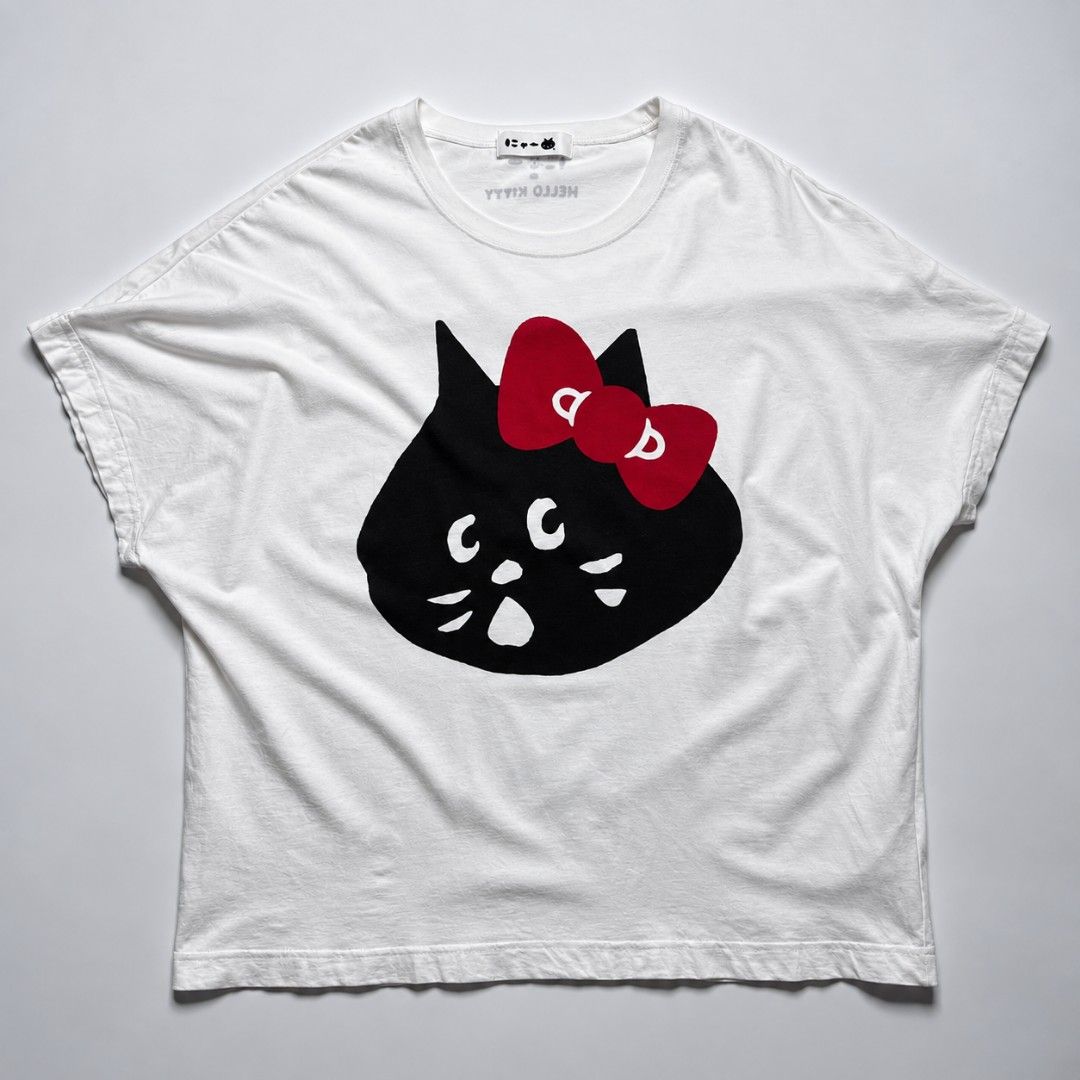 Né-net / にゃー × HELLO KITTY Collaboration Tee (Category: Shirts) located in San Pablo. Submitted by refitsph (Listing ID 1465816658, Image 1). Description: - Width: 26 - Length: 29 - Legit / Authentic - Flawless - Already Washed and Ready to Wear.