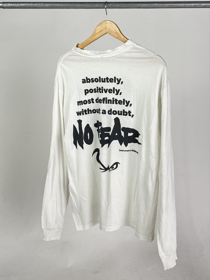 No Fear Longsleeves (Category: Tshirts & Polo Shirts ) located in Iriga City. Submitted by kanakokadto_ (Listing ID 1465898698, Image 2). Description: Size Medium Color - White Slightly used condition. - Small holes & pinholes Measurements: 20” pit to pit (inches) 27” length (inches) Not every flaw pictured. Sold as is. No exchange. No refund. Please check measurements and product description carefully. Measurements are taken in inches whilst ite