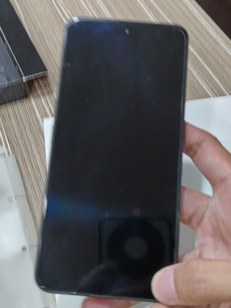 nothing phone 3 256gb (Category: Android) located in Quezon City. Submitted by ryn2x (Listing ID 1464821982, Image 3). Description: nothing phone 3 256gb openline both sim black/ntc approved Selling 26,999php swapping is higher slightly negotiable swap sa android or ios.tablet.ipad complete orig package sign of usage sa screen check pics not affecting the performance hindi kita pg my tempered glass all working properly Meetups: 📍 Rizal Area, Cub