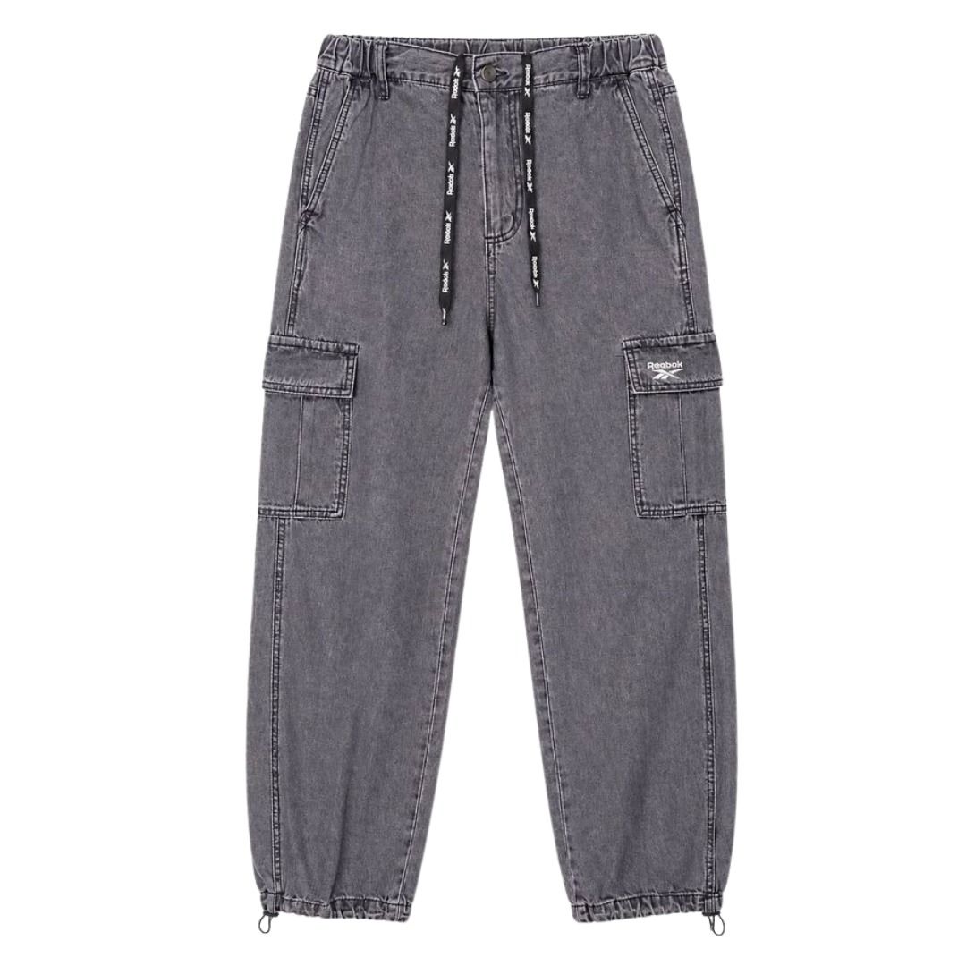 NP253-REEBOK MEN'S COTTON CARGO PANTS (Category: Jeans) located in Bauang. Submitted by summercollectionfc (Listing ID 1465925837, Image 2). Description: ❗️𝘼𝙡𝙡 𝙙𝙚𝙩𝙖𝙞𝙡𝙨 𝙥𝙤𝙨𝙩𝙚𝙙❗️ ✨𝗥𝗘𝗘𝗕𝟬𝗞 𝗠𝗘𝗡'𝗦 𝗖𝗢𝗧𝗧𝗢𝗡 𝗖𝗔𝗥𝗚𝗢 𝗣𝗔𝗡𝗧𝗦✨ ᴄᴏᴅᴇ: ɴᴘ-253 𝐏𝐫𝐢𝐜𝐞: 𝟒𝟖𝟖+ 𝐒𝐅 𝐨𝐧𝐥𝐲 ▪️ MEDIUM ▪️ Good as New ▪️ No issues ▪️ W 30-34" x L 40" via tape ▪️ DARK GRAY 📍Location: LA UNION (New updated location) 📩DM for faster transactio