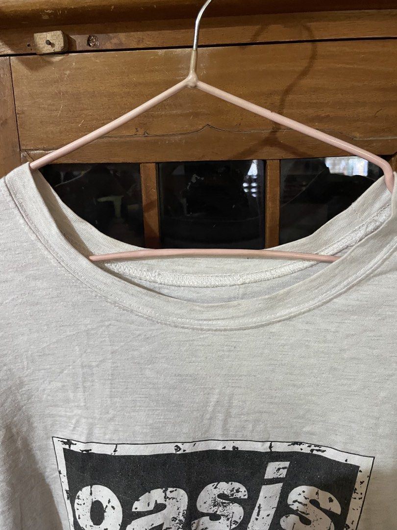 Oasis dated 1997 (Category: Tshirts & Polo Shirts ) located in New Bataan. Submitted by rebisa.404 (Listing ID 1465811334, Image 3). Description: Oasis dated 1997 Cut tag 23 width 30 length Need wash Issue nasa last pic minal discoloration.