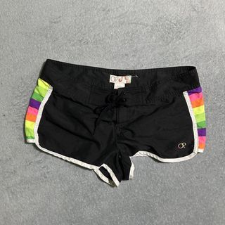 (Category: ) located in . Submitted by bakatzy_secondhand_garments (Listing ID 1465886970, Image 1). Description: .