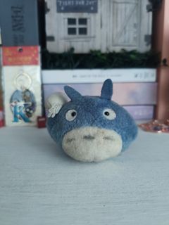 (Category: ) located in . Submitted by ghibli_dreams (Listing ID 1465762123, Image 1). Description: .