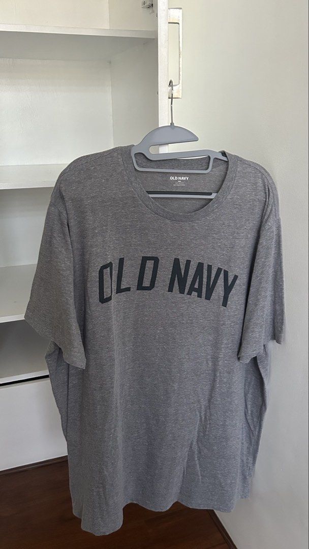 old navy grey graphic t-shirt (Category: Tshirts & Polo Shirts ) located in San Fernando. Submitted by artofdeclut (Listing ID 1465847456, Image 1). Description: for inquiries, feel free to send in message : ) mode of payment via Maya/GoTYME/GCash mode of delivery via JNT.