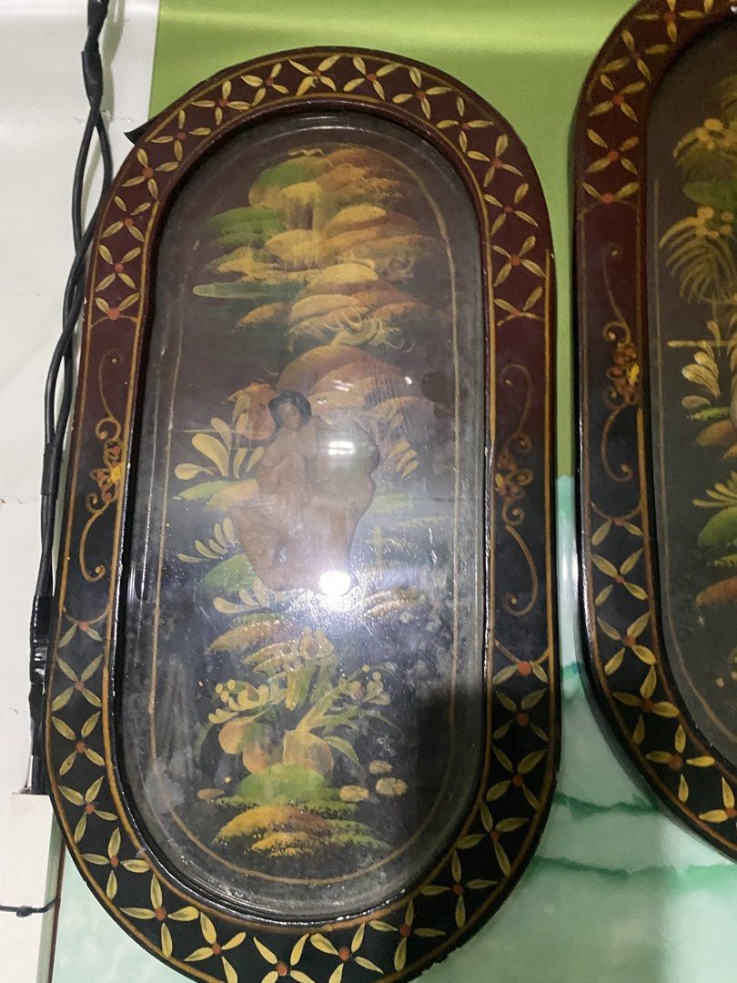 Old Wall Decor Glass Display 4pcs (Category: Wall Decor) located in Cavite. Submitted by cirjenep (Listing ID 1465945112, Image 3). Description: .