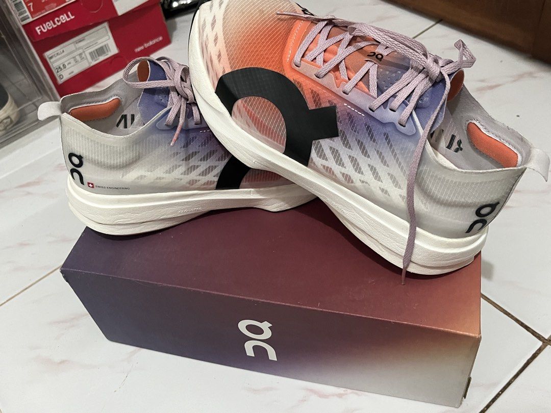 On cloudboom strike (Category: Sneakers) located in Davao. Submitted by rewearclub.dvo (Listing ID 1465914618, Image 1). Description: On cloudboom strike Used only once (10km run) Originally bought from japan at Php 16,000 inc shipping and other fees Womens size 8 Mens 7 Php 10,000 Loc: Davao City Can do meet up or shipping (sf shoulder by the buyer).