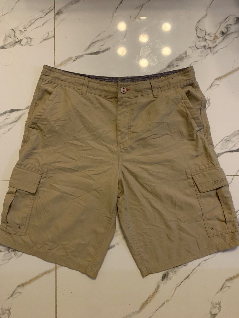Oneill Cargo Shorts (Category: Shorts) located in Manila. Submitted by vntgjam (Listing ID 1465938713, Image 1). Description: Oneil Cargo Shorts Size36.