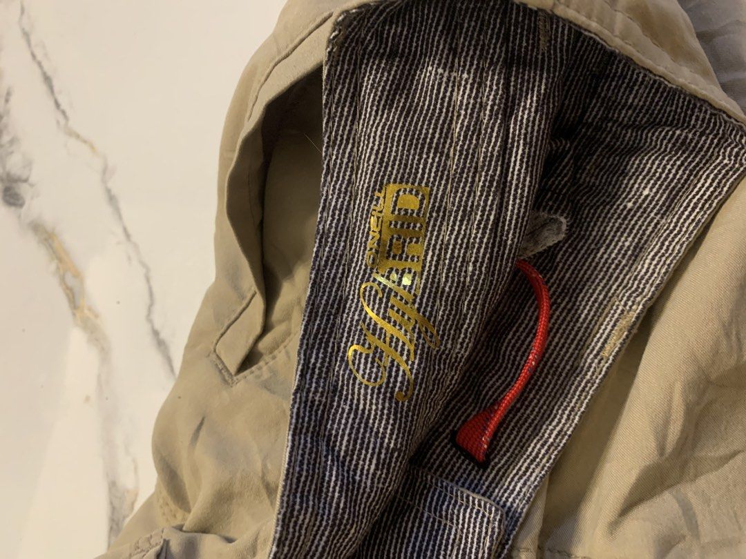 Oneill Cargo Shorts (Category: Shorts) located in Manila. Submitted by vntgjam (Listing ID 1465938713, Image 3). Description: Oneil Cargo Shorts Size36.