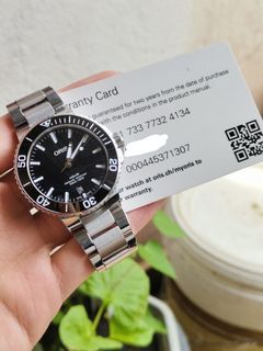 (Category: ) located in . Submitted by JsluxurywatchKL (Listing ID 1465924075, Image 1). Description: .