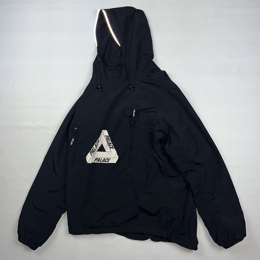 Palace Over Park Shell Top (Category: Coats, Jackets and Outerwear) located in Puerto Princesa. Submitted by midas24k (Listing ID 1465792949, Image 3). Description: Palace Over Park Shell Top Tagged Size: Large Dimensions Inches length: 27.5 / 30.5 (front / back) Inches width: 22 Condition: Very good Color rate: 10 Flaws: Slight damage on print 2,300 shipping fee is not yet included..