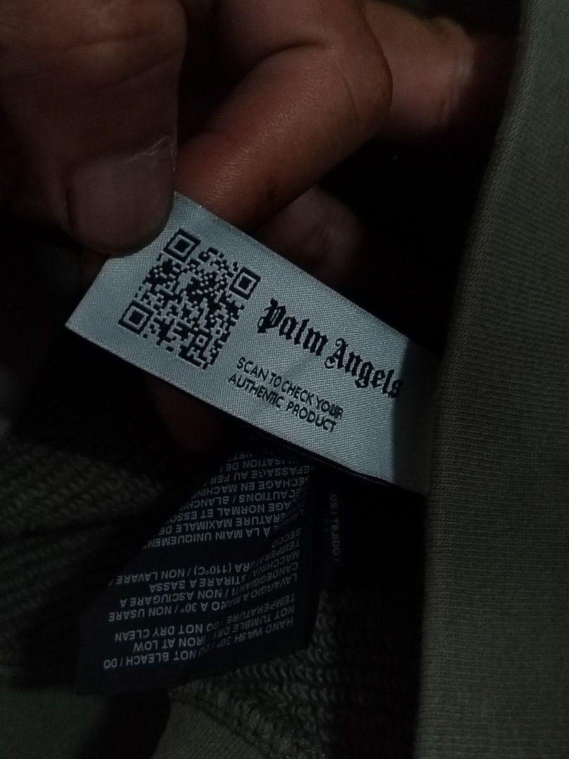 Palm angel (Category: Luxury Apparel) located in Baguio. Submitted by li_aaan (Listing ID 1465851938, Image 3). Description: Items are authentic I excellent condition.