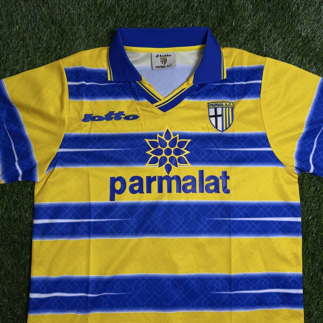 Parma 1998–99 Home Jersey (Category: Activewear) located in Cagayan de Oro. Submitted by rafirubsarchive.9425 (Listing ID 1465892014, Image 2). Description: Parma 1998–99 Home Jersey (In Inches) Size: Large - XL Width: 22 Length: 28 Issue(s): Needs Wash/No Washtag.