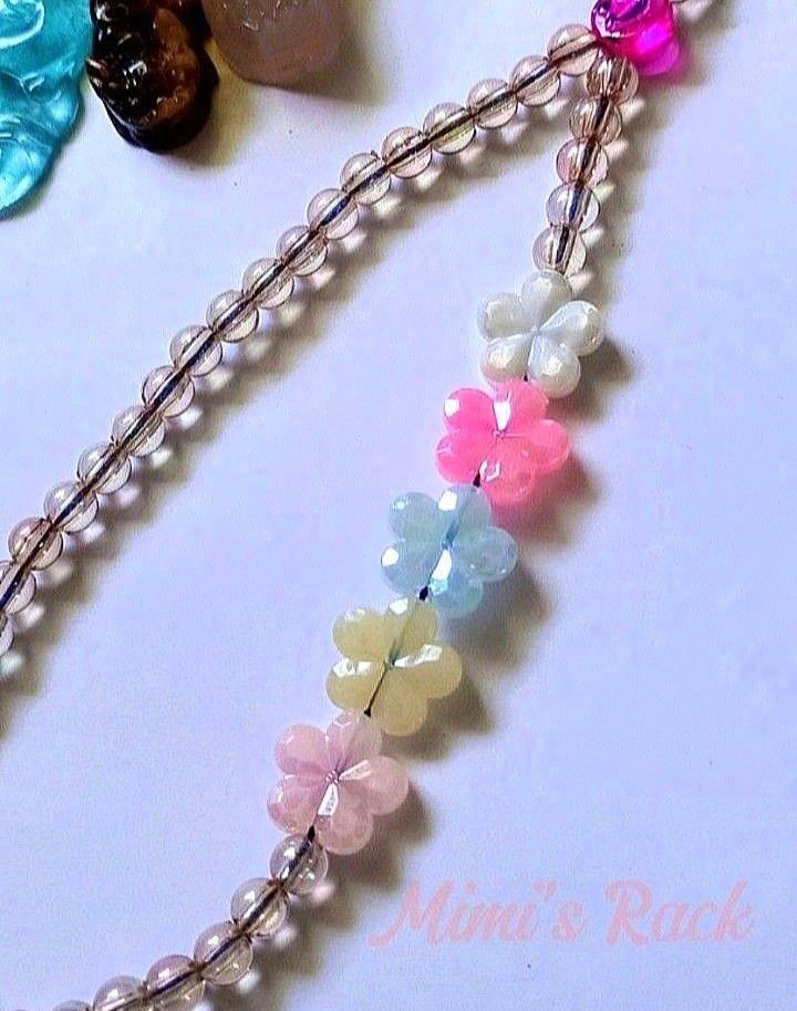 PASTEL FLOWER DESIGN PHONE CHARM BAG CHARM KEY CHARM (Category: Charms) located in Taguig. Submitted by mimisrack (Listing ID 1465799607, Image 3). Description: 🧿 only ₱50 🙂 🧿 length: approx. 21 cm (8in) 🧿 bead size:6mm 🧿 flower size: 14mm 💎Product color may vary due to photographic lighting. 💚 All items are brand new. No box and no certificate unless stated in the description. Please manage your expectations. 💜 Reservation for new buyers