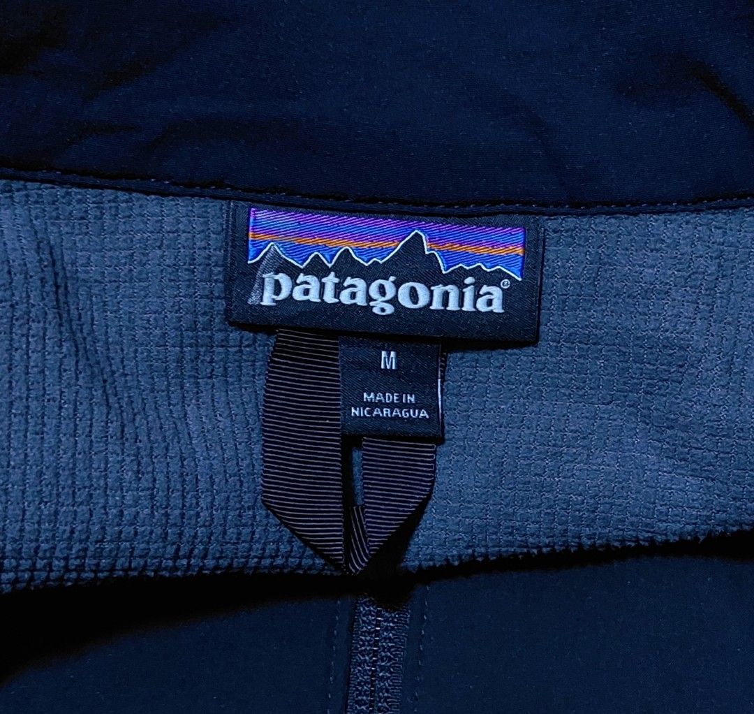 Patagonia Adze Hybrid Jacket (Category: Activewear) located in Baguio. Submitted by wagwagan_001 (Listing ID 1465899116, Image 2). Description: good as new medium 21.5 x 28.