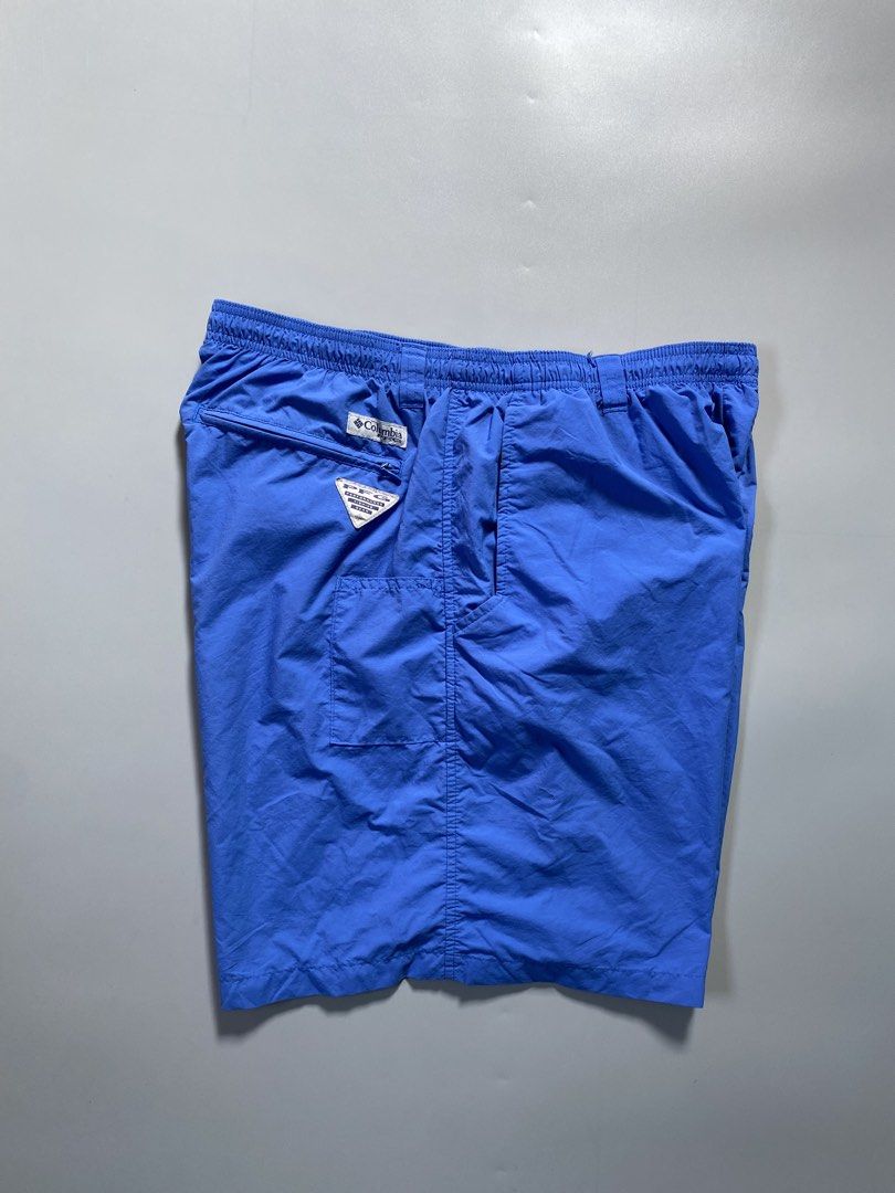 PFG Columbia (Category: Shorts) located in Manila. Submitted by r4y.garm3nts (Listing ID 1465762964, Image 1). Description: Waist 32-40 Length 20.