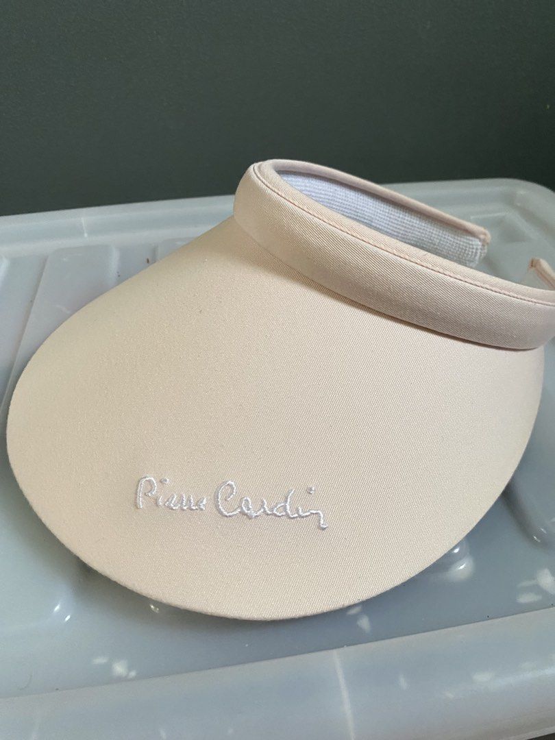 Pierre Cardin Ladies golf cap (Category: Golf) located in Caloocan City. Submitted by the_good_item05 (Listing ID 1465809636, Image 1). Description: fresh from store neverbeen used ladies golf cap 950 only.
