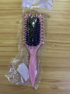 (Category: ) located in . Submitted by yiyiloo (Listing ID 1465899414, Image 1). Description: .