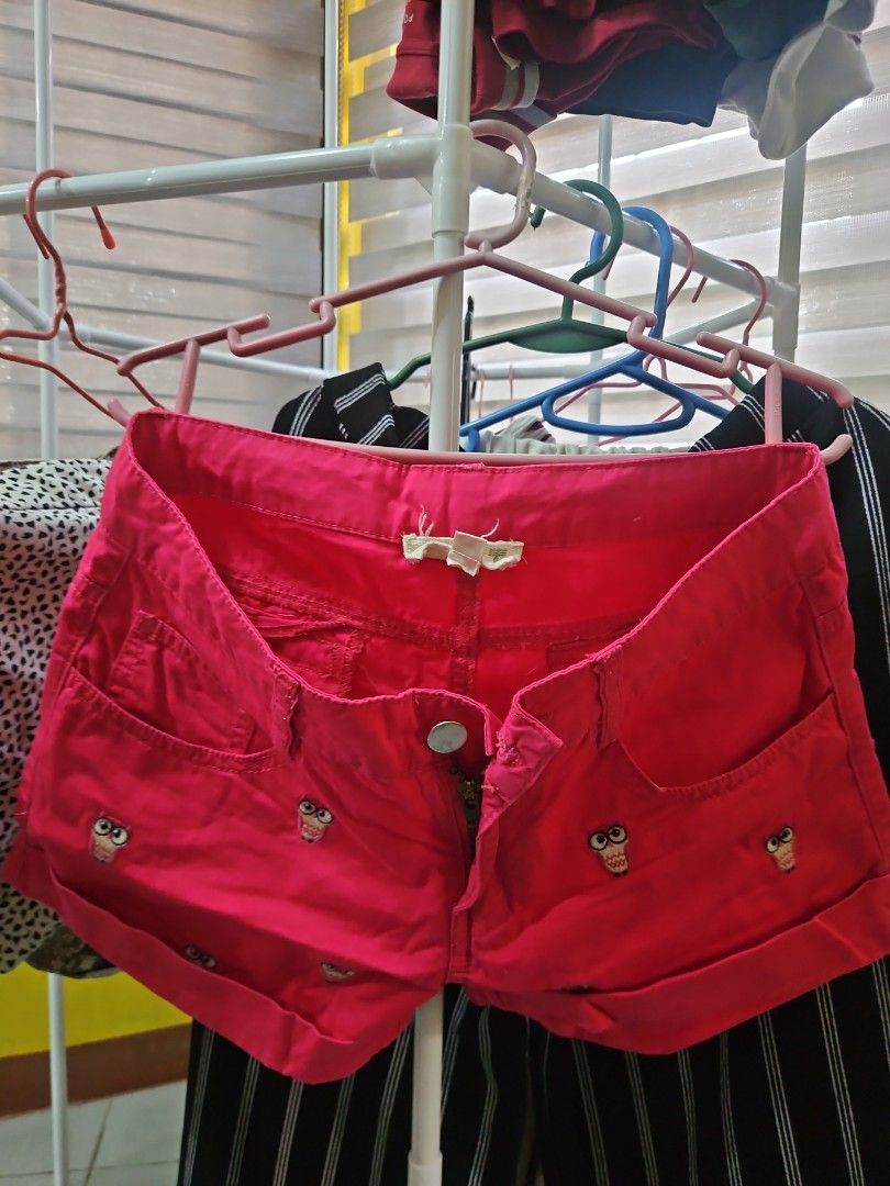 Pink Owl Embroidered Denim Shorts (Category: Shorts) located in Calamba. Submitted by handpickedbynetty (Listing ID 1465821661, Image 1). Description: - Vibrant bright pink color with playful owl embroidery - Rolled cuffs at the hem for a stylish finish - Convenient front button closure and functional pockets - Perfect for casual sunny days and outdoor activities - Easy to pair with basic white tees or tanks - Must-have addition to your summer wa
