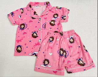 (Category: ) located in . Submitted by muffet9 (Listing ID 1465779693, Image 1). Description: .