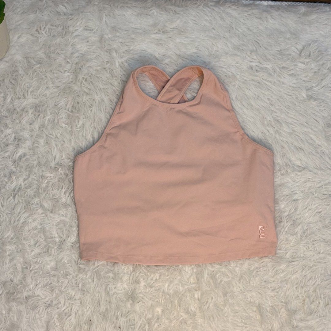 Pink sporty top (Category: Activewear) located in Quezon City. Submitted by kaye_oineza (Listing ID 1465930823, Image 2). Description: Sporty Top ✨ Small-Medium Cute ng color!! 🌸 .