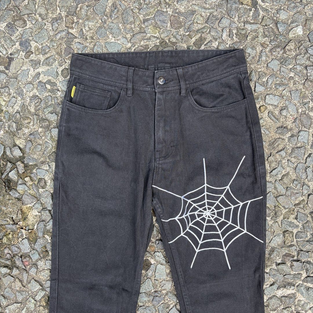 Pleasures Dozer Denim Pants (Category: Jeans) located in Manila. Submitted by stablesource (Listing ID 1465787615, Image 2). Description: Pleasures Dozer Denim Pants Size 30 Dimension: 32 Waist 41 Full Length 7 Leg Opening Excellent Kindly Check All Details Before Purchase🤝.