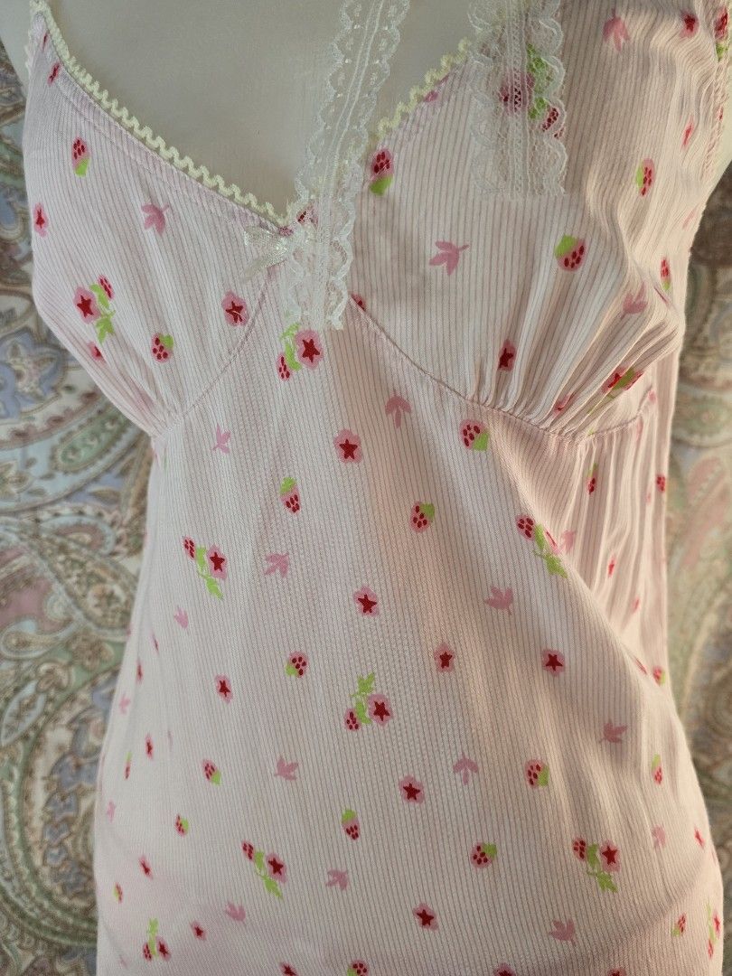 Pointelle floral dress (Category: Undergarments & Loungewear) located in Dagupan City. Submitted by chislocker14 (Listing ID 1465781774, Image 3). Description: ꫂ᭪ྀི݁ pink floral-print slip dress ༘⋆pointelle cami dress ────୨ৎ──── brand: Aussino size: xs-s bust: 30-34 𝓶𝓲𝓷𝓮: 179 CODE: HONEY.