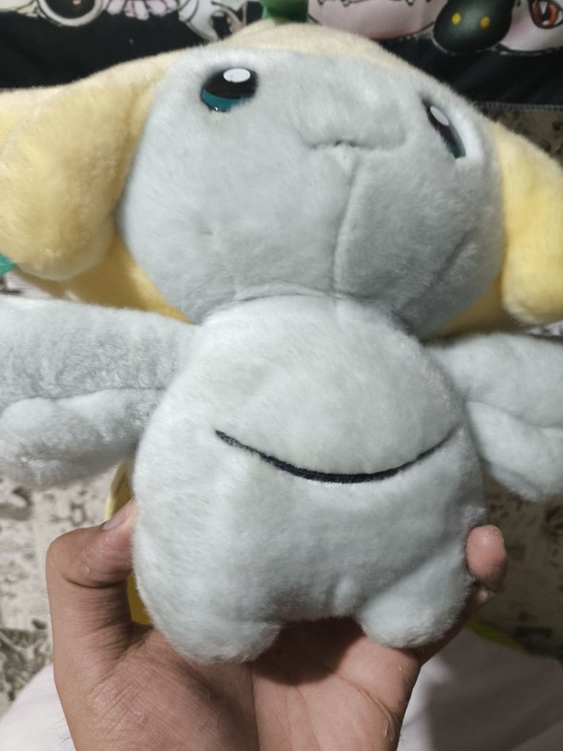 RUSH!! Pokemon Jirachi Tomy 1/1 (Category: Character Goods) located in Virac. Submitted by gegosar (Listing ID 1460250313, Image 3). Description: -Bawal po sa maselan -Need Wash (di ko winash kasi baka may masira/fade) -Faded Etiketa -11"(1/1) life size jirachi - Pm if need more info/pics.