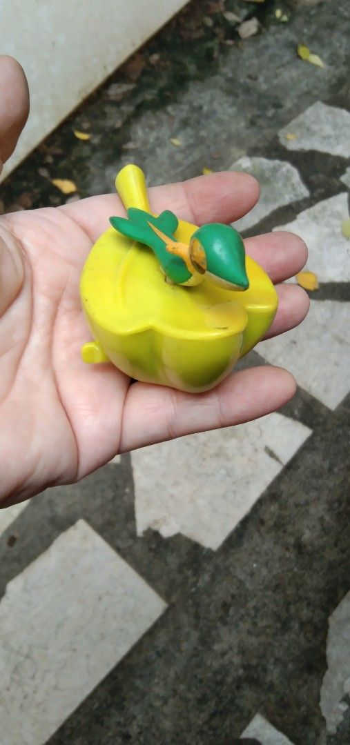 Pokemon leaf (Category: Kids Toys) located in Quezon City. Submitted by eidorableshop (Listing ID 1465892066, Image 1). Description: .