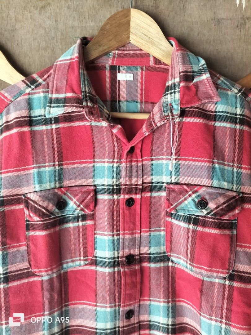 polo long sleeve (Category: Longsleeves) located in Baler. Submitted by jaydeebaltazar (Listing ID 1465851148, Image 2). Description: unisex.