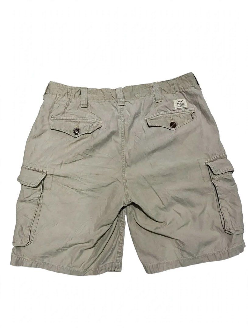 Polo ralph laruaren cargo short (Category: Activewear) located in Cebu City. Submitted by thrift.sht (Listing ID 1465778031, Image 2). Description: Cargo short ralph lauren Good condition Size medium to large Issue: walang button nasa last pick.