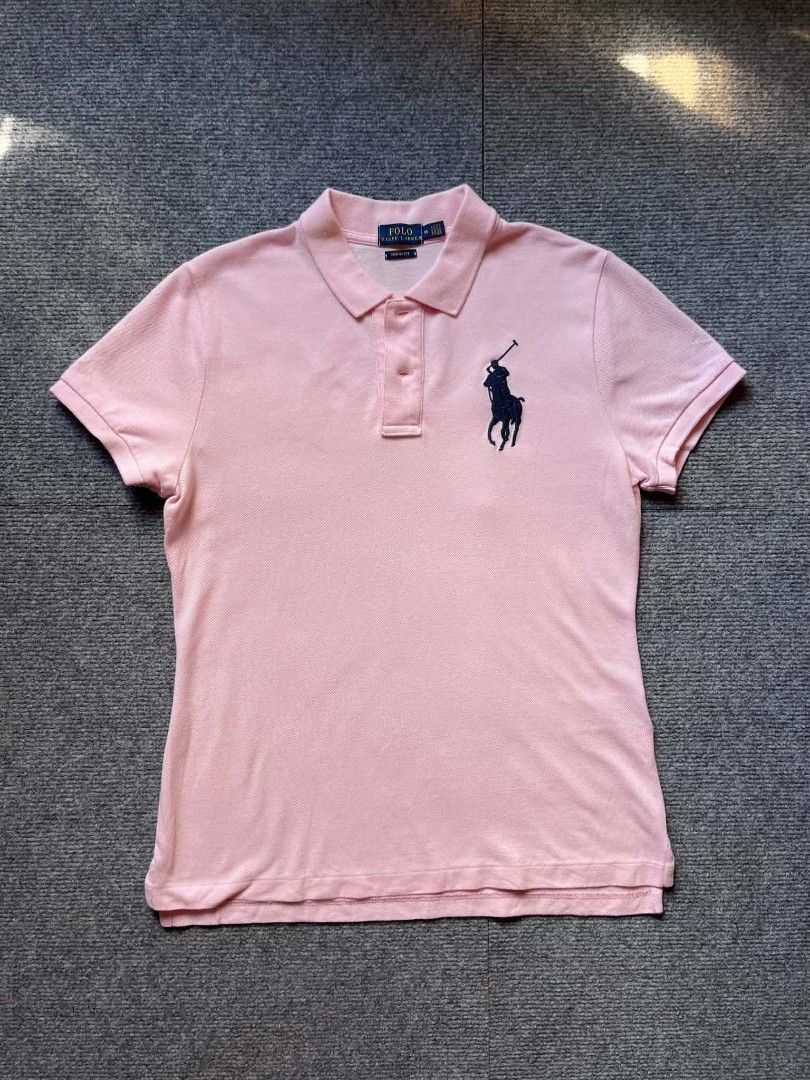 POLO RALPH LAUREN (Category: Others Tops) located in Tacloban City. Submitted by lcortuna0908183 (Listing ID 1465797014, Image 1). Description: POLO RALPH LAUREN EXCELLENT CONDITION NO ISSUE COLOR MAY DUE TO LIGHT SIZE: MEDIUM DIMES: W 18 L 25 COLOR RATE: 9.5/10 DM FOR MORE INFO📩.