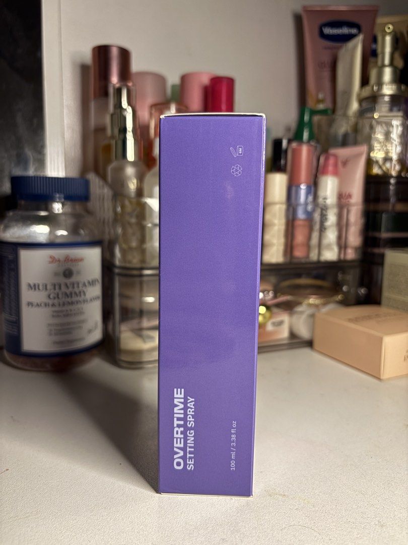 Popique Setting Spray (Category: Makeup) located in Manila. Submitted by thriftthirstyyy (Listing ID 1465933566, Image 2). Description: .