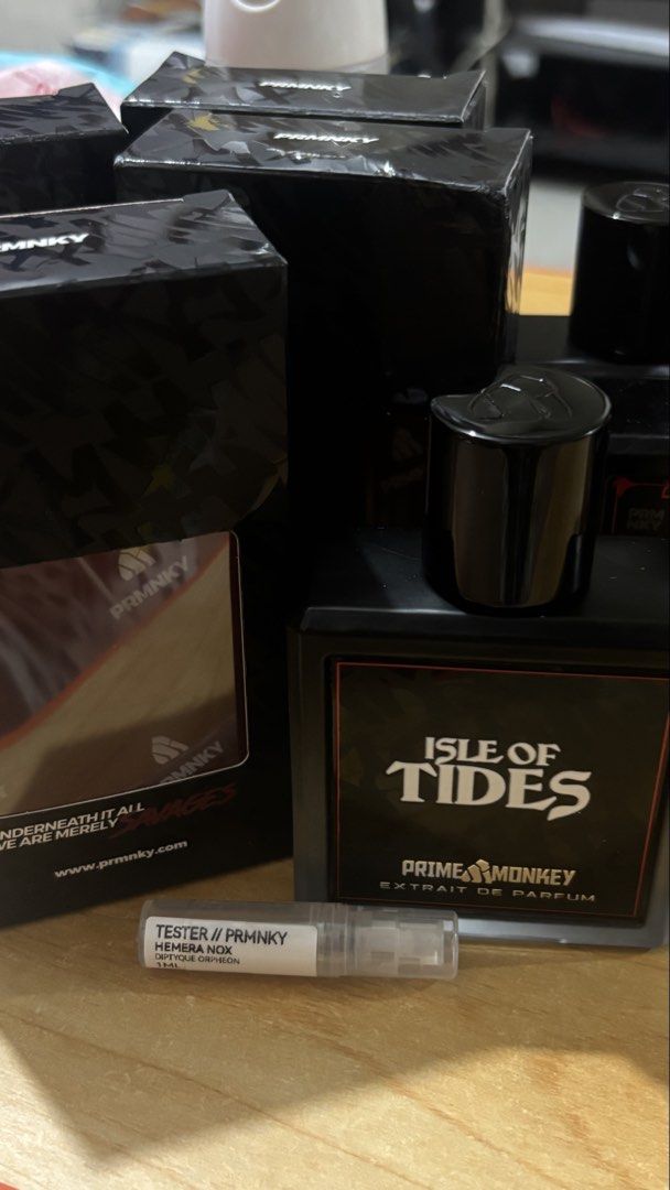 [PROTOTYPE] Prime Monkey Isle of Tides Extrait de Parfum (Category: Fragrance & Deodorants) located in Quezon City. Submitted by tristan.wav (Listing ID 1465871824, Image 3). Description: - Brand: Prime Monkey - Fragrance: Isle of Tides Extrait de Parfum - Size: 50ml (Black square bottle with matching box) - Condition: 2 Sprays Missing - Freebie: Includes a 1ml tester vial of Diptyque Orpheon Hemera Nox .