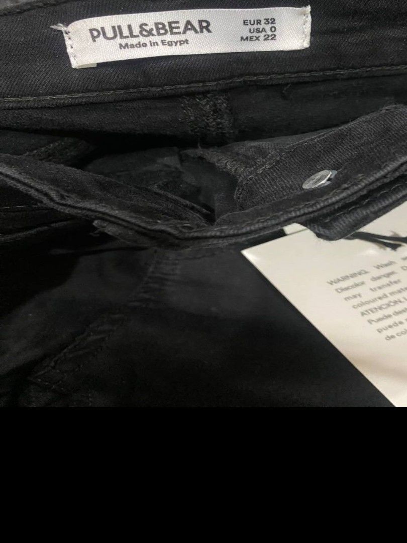 Pull&Bear Black Skinny Jeans NWT (Category: Jeans) located in Manila. Submitted by lovelypreloved1497 (Listing ID 1465894904, Image 3). Description: - Brand: Pull&Bear - Style: High-waisted black skinny jeans with front button and zip closure - Condition: Brand new with original store tag attached - Material: Classic denim with slight stretch for a comfortable fit - Size: EUR 32, USA 0, MEX 22 - Origin: Made in Egypt Selling my personal preloved 