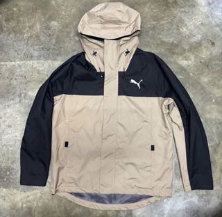 (Category: ) located in . Submitted by prelovedthrifting_ (Listing ID 1465881217, Image 1). Description: .