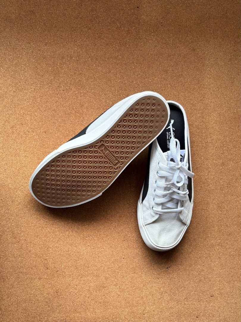 PUMA slip-ons (Category: Sneakers) located in Angeles City. Submitted by caryyynosa (Listing ID 1465943522, Image 3). Description: Size 39 / 24.5cm Used once .