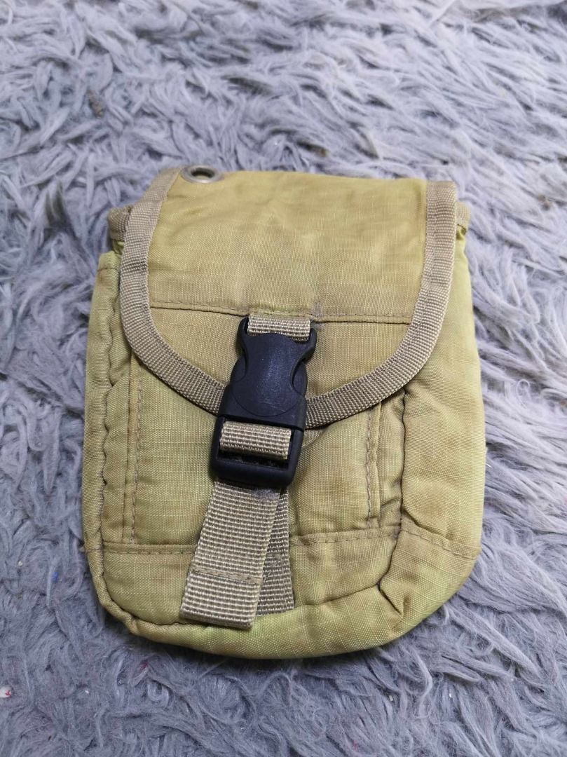 Quick release Buckle Closure Tactical Pouch (Category: Belt bags, Clutches and Pouches) located in Santa Cruz. Submitted by jmy_surplus.2 (Listing ID 1465881615, Image 1). Description: Size ; L - 7 W - 6 Color ; Khaki Type ; Pouch Brand ; No brand Material ; Nylon Style ; Tactical Utility Pouch LR 129 JMY 5 Batch #224.