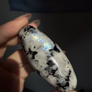 (Category: ) located in . Submitted by crystalsnclothes (Listing ID 1465861881, Image 1). Description: .